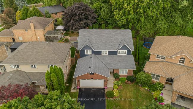 11 Norma Cres, House other with 5 bedrooms, 4 bathrooms and 4 parking in Ancaster ON | Image 15