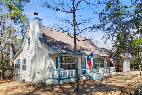 435 Wildwood Trl, Holly Lake Ranch, TX, 75765-7788 | Card Image