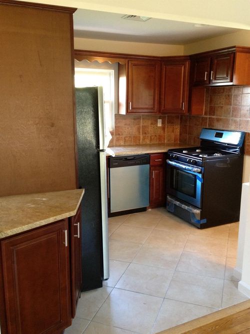 122 Combs Ave, Woodmere, NY, 11598-1414 | Card Image