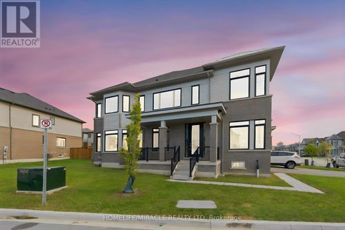 161 Freedom Cres, Mount Hope, ON, L0R1W0 | Card Image