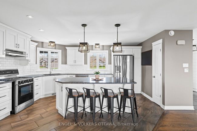 5567 Lombardy Dr, House other with 4 bedrooms, 3 bathrooms and 10 parking in Osgoode ON | Image 6
