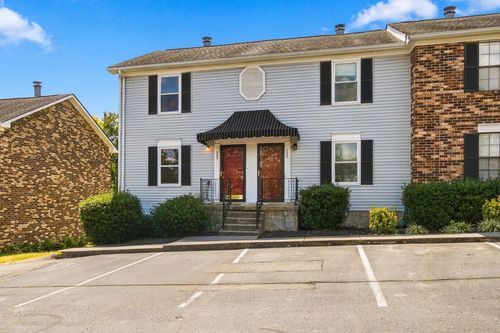 222 Edgewood Dr, Hendersonville, TN, 37075-4260 | Card Image