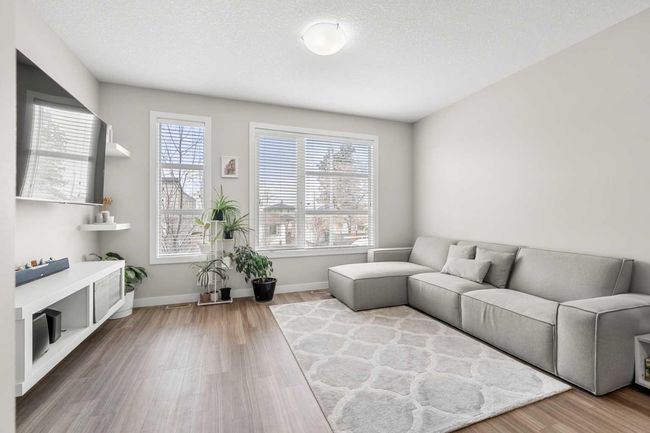 112 - 133 23 Ave Ne, Townhouse with 2 bedrooms, 4 bathrooms and 2 parking in Calgary AB | Image 6