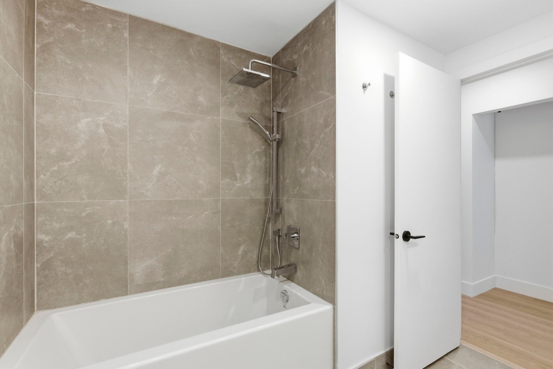 Residential Lease in Montréal (Mercier/Hochelaga-Maisonneuve)