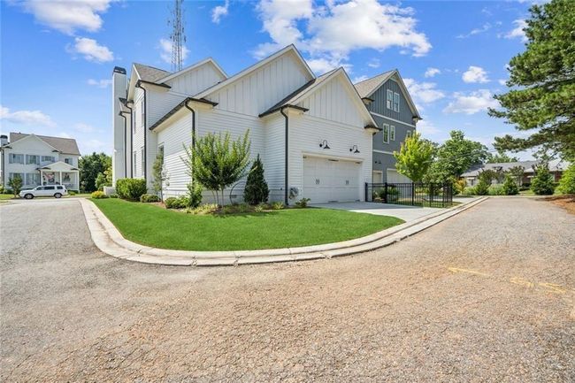 1057 Crossroads Trl, House other with 3 bedrooms, 4 bathrooms and 2 parking in Milton GA | Image 36