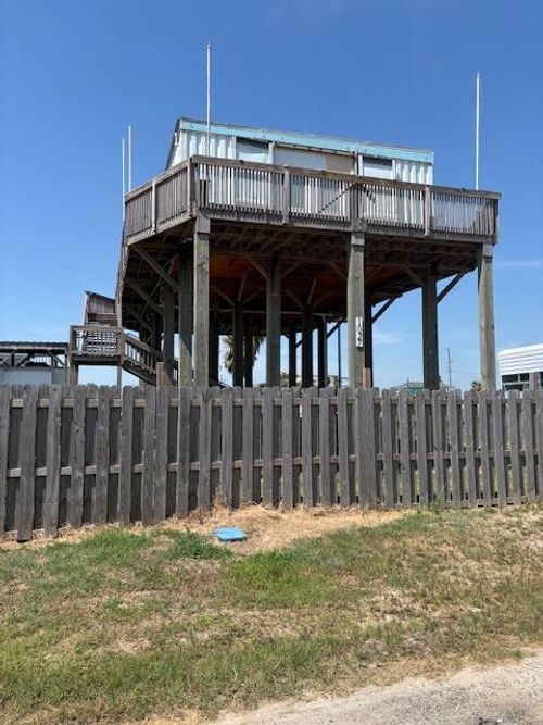 1067 Sea Gull Street, Other, TX, 77617 | Card Image
