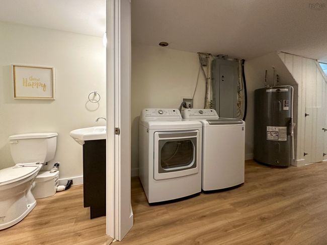 20 Queen St, House other with 4 bedrooms, 2 bathrooms and 4 parking in Bridgewater NS | Image 34