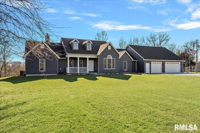 16611 Turkey Run Street, House other with 3 bedrooms, 2 bathrooms and null parking in Petersburg IL | Image 1