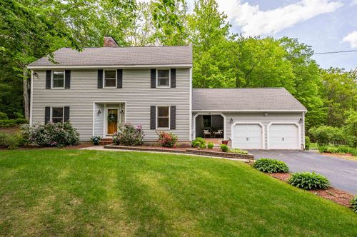 25 Kasey Dr, Milford, NH, 03055-3210 | Card Image