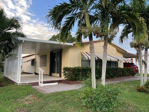 6201 Holly Ln, Lantana, FL, 33462-2061 | Card Image