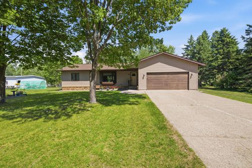 31094 Pine Street, Pequot Lakes, MN, 56472 | Card Image