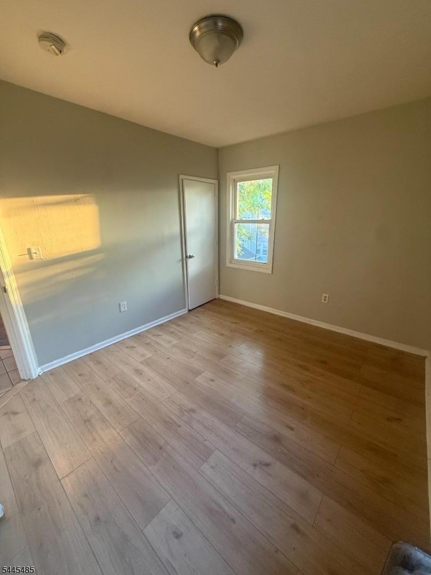 Residential Lease in Newark City 2