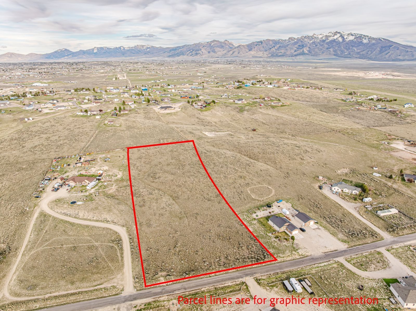 Land in Spring Creek