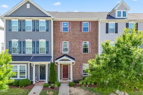 6016 Kayton St, Raleigh, NC, 27616-4328 | Card Image