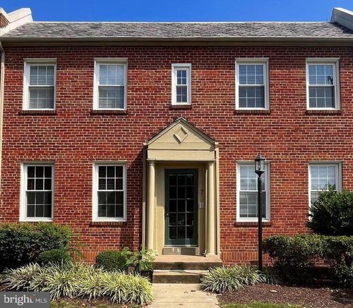 apt-a-7 Russell Rd, Alexandria, VA, 22301-2645 | Card Image