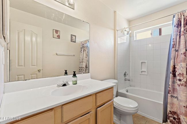 Bathroom 2 -Upstairs | Image 30
