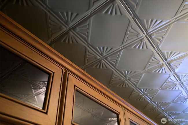 Tin ceilings in kitchen | Image 20
