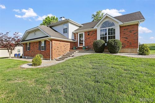 4 Weatherby Ct, Washington, MO, 63090-5313 | Card Image