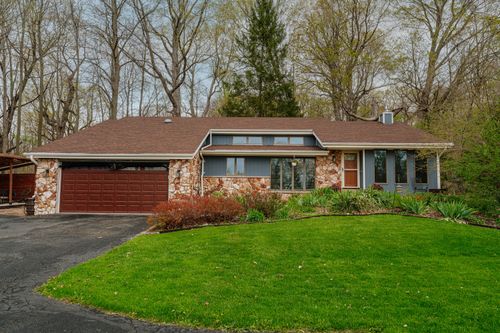 S86W24960 Stonehill Dr, Mukwonago, WI, 53149-8848 | Card Image