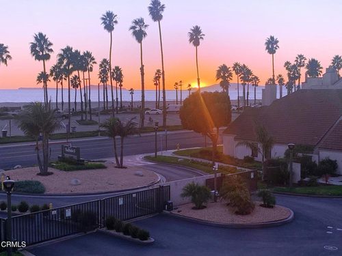 660 Terrace View Pl, Port Hueneme, CA, 93041-3439 | Card Image