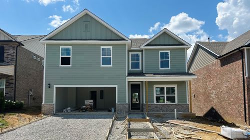 467 Triple Crown Cir, Gallatin, TN, 37066-5895 | Card Image
