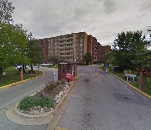 apt-431-200 Park Ave, Calumet City, IL, 60409-5025 | Card Image