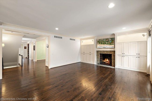 699 Abbey St, House other with 4 bedrooms, 6 bathrooms and null parking in Birmingham MI | Image 5