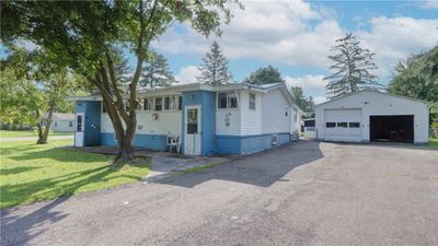 392 Cayuga Drive, House other with 3 bedrooms, 2 bathrooms and null parking in Waterloo NY | Image 1