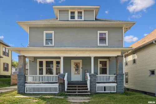 130 9th St, Silvis, IL, 61282-1058 | Card Image