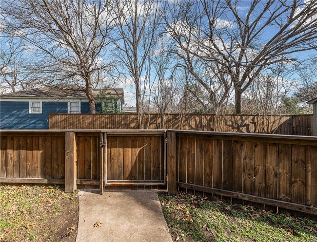 3218 Cumberland Ave, House other with 3 bedrooms, 2 bathrooms and 2 parking in Waco TX | Image 93