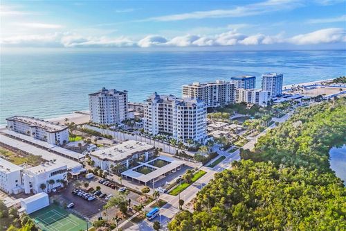 303-2110 Benjamin Franklin Dr, SARASOTA, FL, 34236-2334 | Card Image