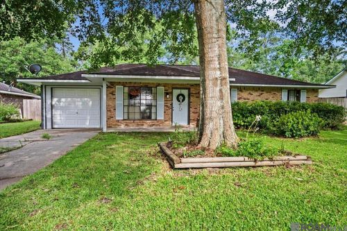 26811 Pen Dr, Walker, LA, 70785-6501 | Card Image