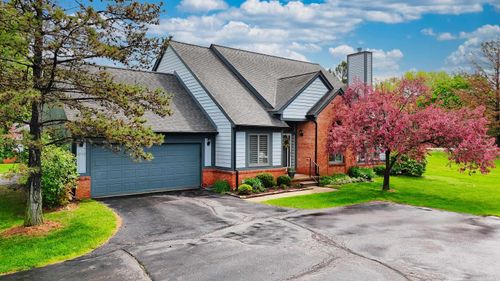 2799 Lochmoor Blvd, Lake Orion, MI, 48360-1950 | Card Image