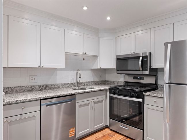 48 - 48 Decarolis Dr, Condo with 2 bedrooms, 2 bathrooms and 2 parking in Tewksbury MA | Image 8