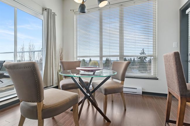 501 - 6440 194 Street, Condo with 2 bedrooms, 2 bathrooms and 2 parking in Surrey BC | Image 5