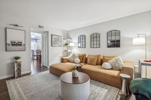 apt-e6-500 Paragon Mills Rd, Nashville, TN, 37211-3732 | Card Image