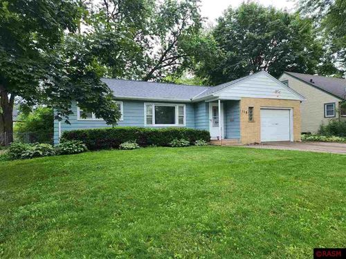 115 Ellis Ave, Mankato, MN, 56001-4625 | Card Image