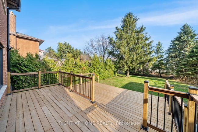 93 Pemberton Rd, House other with 6 bedrooms, 5 bathrooms and 6 parking in Richmond Hill ON | Image 44