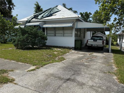 724 Avenue D Sw, WINTER HAVEN, FL, 33880-2812 | Card Image