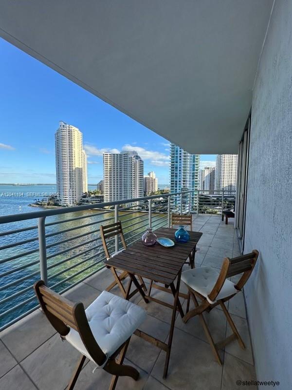 Residential Lease in Miami 3