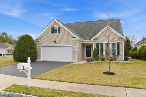 65 Marlow Dr, Jackson, NJ, 08527-4680 | Card Image