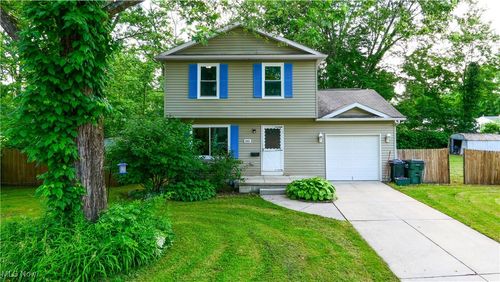 9009 Oak Ct, Windham, OH, 44288-1254 | Card Image