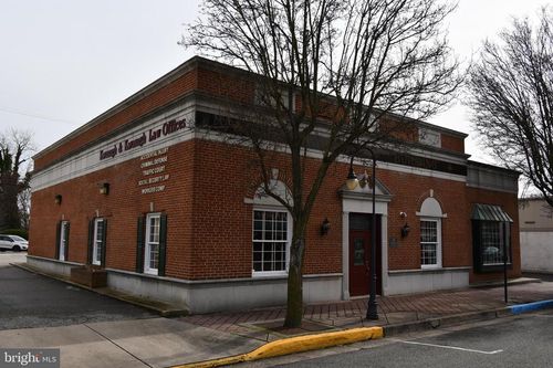 219 High St N, Millville, NJ, 08332-3833 | Card Image