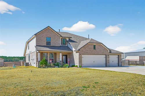 9725 Guadalupe St, Conroe, TX, 77303-2068 | Card Image
