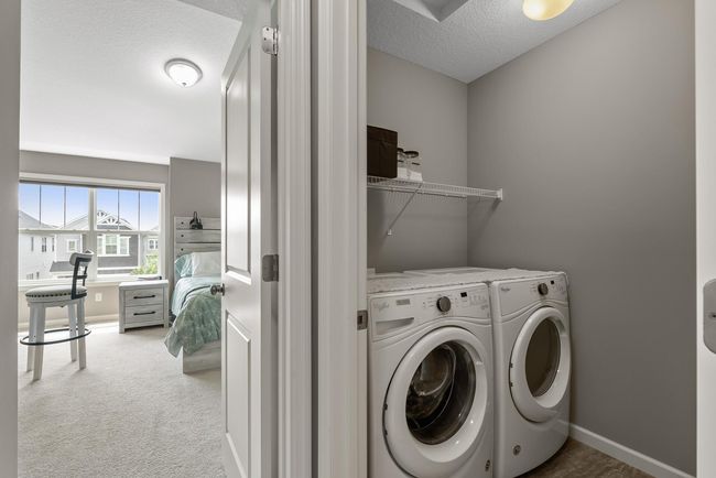 8113 Central Park Way N, Townhouse with 3 bedrooms, 4 bathrooms and null parking in Maple Grove MN | Image 39