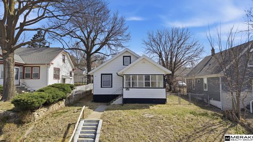 4531 N 40th St, Omaha, NE, 68111-2110 | Card Image