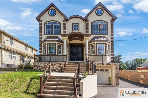 1855 Woodland Ave, Edison, NJ, 08820-1035 | Card Image