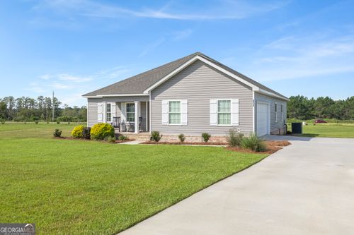 613 Fescue Dr, Statesboro, GA, 30458-7865 | Card Image