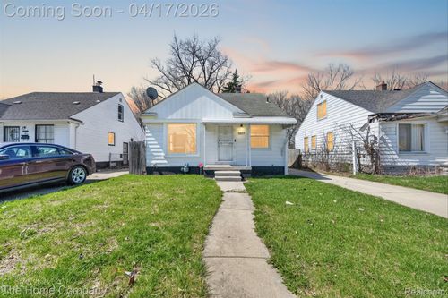 9077 Fielding St, Detroit, MI, 48228-1670 | Card Image