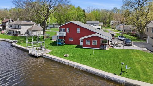 700 Lane 136 Turkey Lk, Hudson, IN, 46747-9662 | Card Image